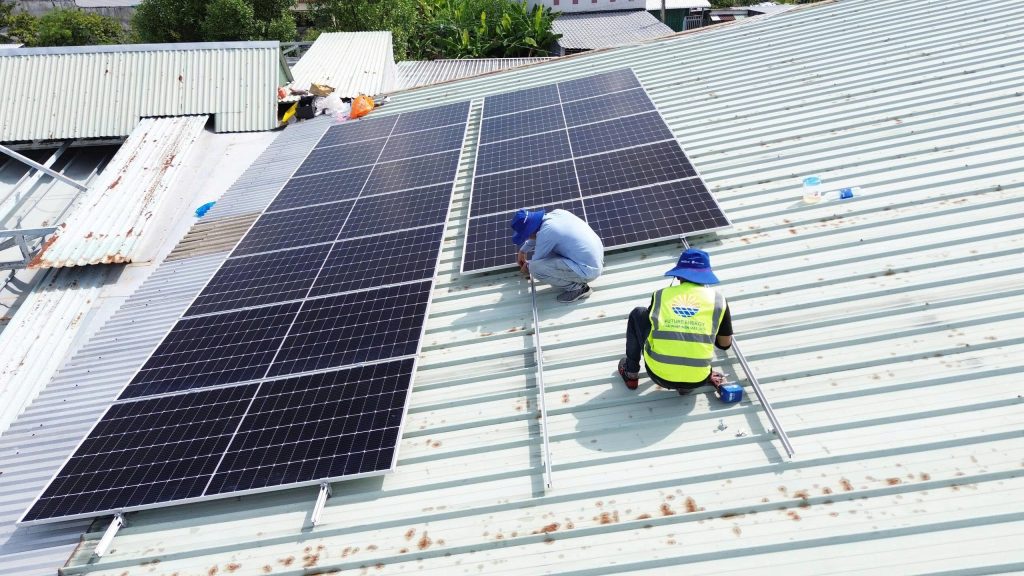 Quy Trình Cung Cấp Thiết Bị Điện Mặt Trời