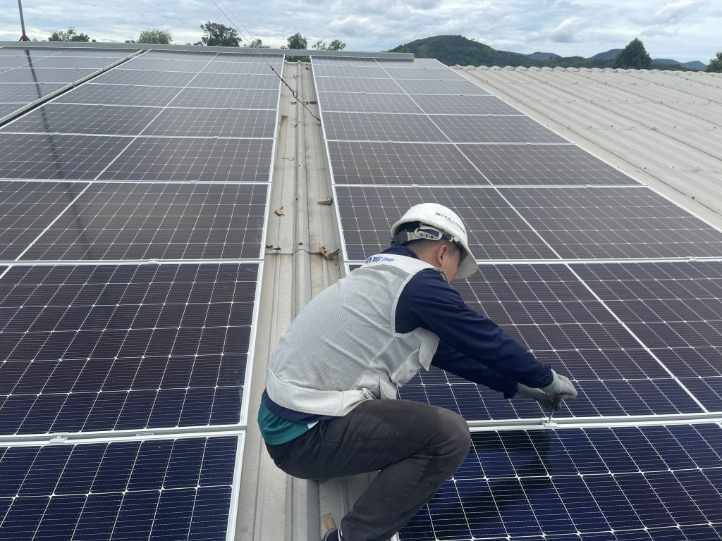 Thi Công Điện Mặt Trời